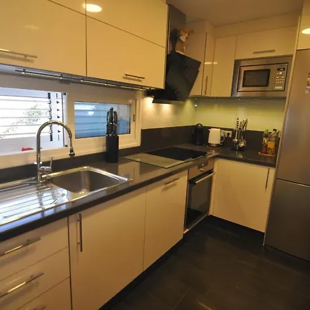 Apartment уютный танхауз в Costa Adeje