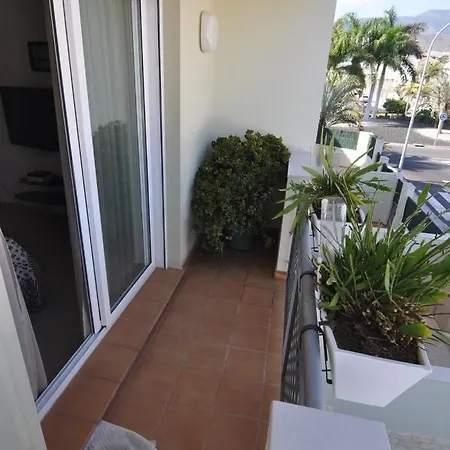 уютный танхауз в Costa Adeje